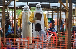 Bệnh nhân Ebola ở Nigeria đầu tiên xuất viện