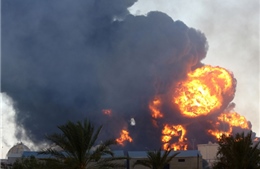 Thủ đô Libya bị không kích