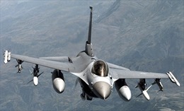 F-16 Mỹ xuất kích hỗ trợ máy bay mất tích 