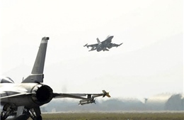 Mỹ triển khai 7 máy bay F-16 đến Ba Lan 