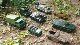 Nga dùng xe tăng đồ chơi chế nhạo NATO