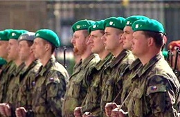 Quân đội Séc tuyển thêm 1.500 lính mới