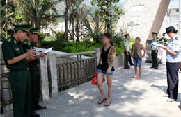 Tây Ninh tiếp nhận 5 cô gái bị lừa bán sang Campuchia
