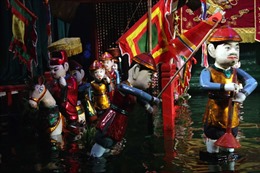 Múa rối nước Việt Nam xiêu lòng khán giả Nhật Bản 