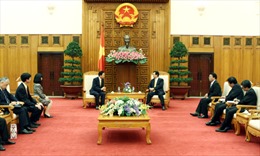 Thủ tướng Nguyễn Tấn Dũng tiếp cựu Thủ tướng Nhật Bản