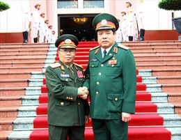 Việt Nam - Lào tăng cường hợp tác quốc phòng 