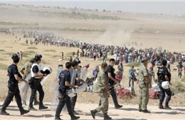 45.000 người Syria vào Thổ Nhĩ Kỳ tránh IS