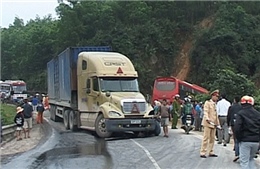 Tai nạn chết người trên đèo Bảo Lộc làm ách tắc giao thông 