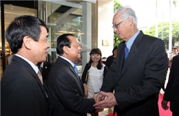 Lãnh đạo TP.HCM tiếp nguyên Thủ tướng Singapore