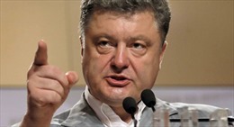 Tổng thống Poroshenko muốn Ukraine gia nhập các liên minh quân sự