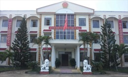 Đình chỉ vụ án công ty dược kiện UBND tỉnh Quảng Nam