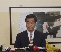 Trưởng Đặc khu Hong Kong tuyên bố không từ chức 