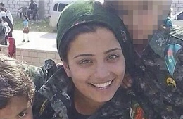 Nữ binh người Kurd đánh bom liều chết nhằm vào IS 