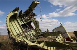 Ukraine phá hủy hiện trường để đổ tội cho Nga vụ MH17