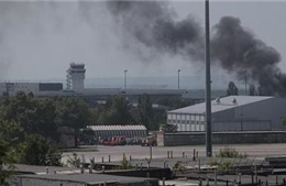 Giao tranh gần sân bay Donetsk, 8 người thương vong 