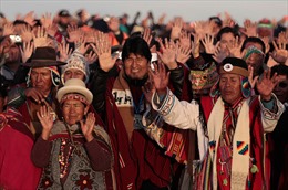 Chân dung vị Tổng thống gốc thổ dân lãnh đạo 3 nhiệm kỳ tại Bolivia