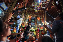 Liên hoan văn hóa tín ngưỡng thờ mẫu Hà Nội năm 2014