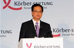 Thủ tướng Nguyễn Tấn Dũng bắt đầu chuyến tham dự ASEM 10 
