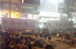 Cảnh sát Hong Kong khôi phục giao thông ở Mong Kok