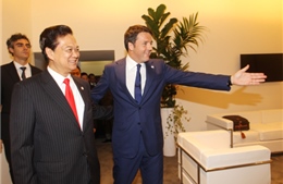  Thủ tướng Nguyễn Tấn Dũng gặp các nhà lãnh đạo bên lề ASEM - 10