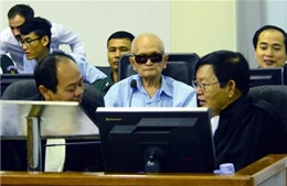 Luật sư dọa tẩy chay phiên tòa xử 2 cựu thủ lĩnh Khmer Đỏ 