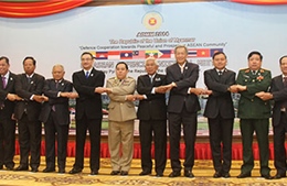 ASEAN xúc tiến lập “đường dây nóng” quốc phòng 