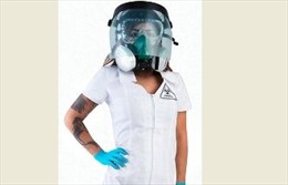 Trang phục Halloween đồ bảo hộ y tế Ebola gây tranh cãi
