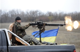 Bắn phá ác liệt gần Donetsk sau bầu cử