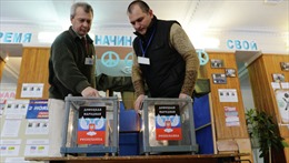 Donetsk và Lugansk tiến hành bầu cử