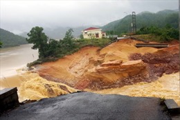 Khắc phục thiệt hại vỡ đập ở Quảng Ninh