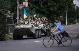 Nga kêu gọi Ukraine ngừng chiến dịch quân sự ở miền Đông 