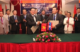 Việt - Lào quyết tâm bảo vệ đường biên giới hòa bình, hữu nghị