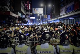 Hơn 1,8 triệu người Hong Kong ký đơn phản đối &#39;Chiếm Trung tâm&#39;
