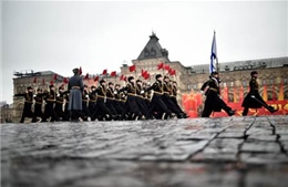 Nga, Belarus kỷ niệm Cách mạng tháng Mười