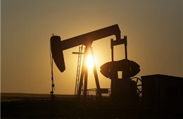 Giá dầu thấp tạo sức bật cho kinh tế thế giới