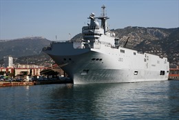 Nga ra hạn chót Pháp giao tàu chiến Mistral 