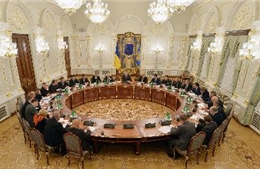 Ukraine đề nghị tòa ra phán quyết về luật thanh lọc