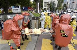 Nhật Bản diễn tập chống khủng bố bằng khí độc 