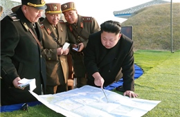 Ông Kim Jong-un chỉ đạo tập trận quy mô lớn