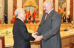 Tổng Bí thư Nguyễn Phú Trọng hội đàm với Tổng thống Cộng hòa Belarus 
