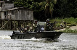 Colombia dừng hoạt động quân sự, chờ FARC phóng thích tướng lĩnh 