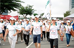 Manulife Việt Nam tham gia sự kiện chạy bộ “Cuộc chạy Terry Fox 2014"