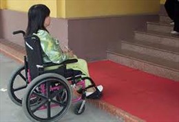 Bảo vệ và thúc đẩy quyền của người khuyết tật
