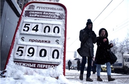 Nga tăng vọt lãi suất để cứu nền kinh tế 