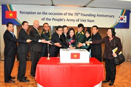 Kỷ niệm 70 năm thành lập QĐND Việt Nam ở Hàn Quốc