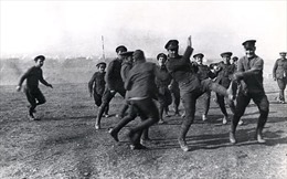 Anh, Đức tái hiện trận cầu lịch sử trong Thế chiến thứ nhất