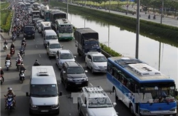 Một số nhà xe tại TP.HCM giảm giá cước 