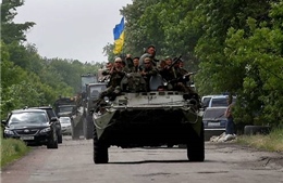 Donetsk nhận định Ukraine chuẩn bị tấn công tổng lực