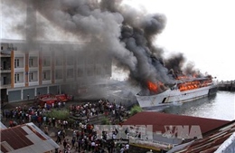 Cháy tàu chở 466 người ngoài khơi Hy Lạp 
