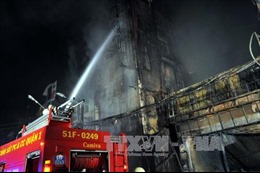  Cháy lớn thiêu rụi 6 căn nhà tại TP Hồ Chí Minh